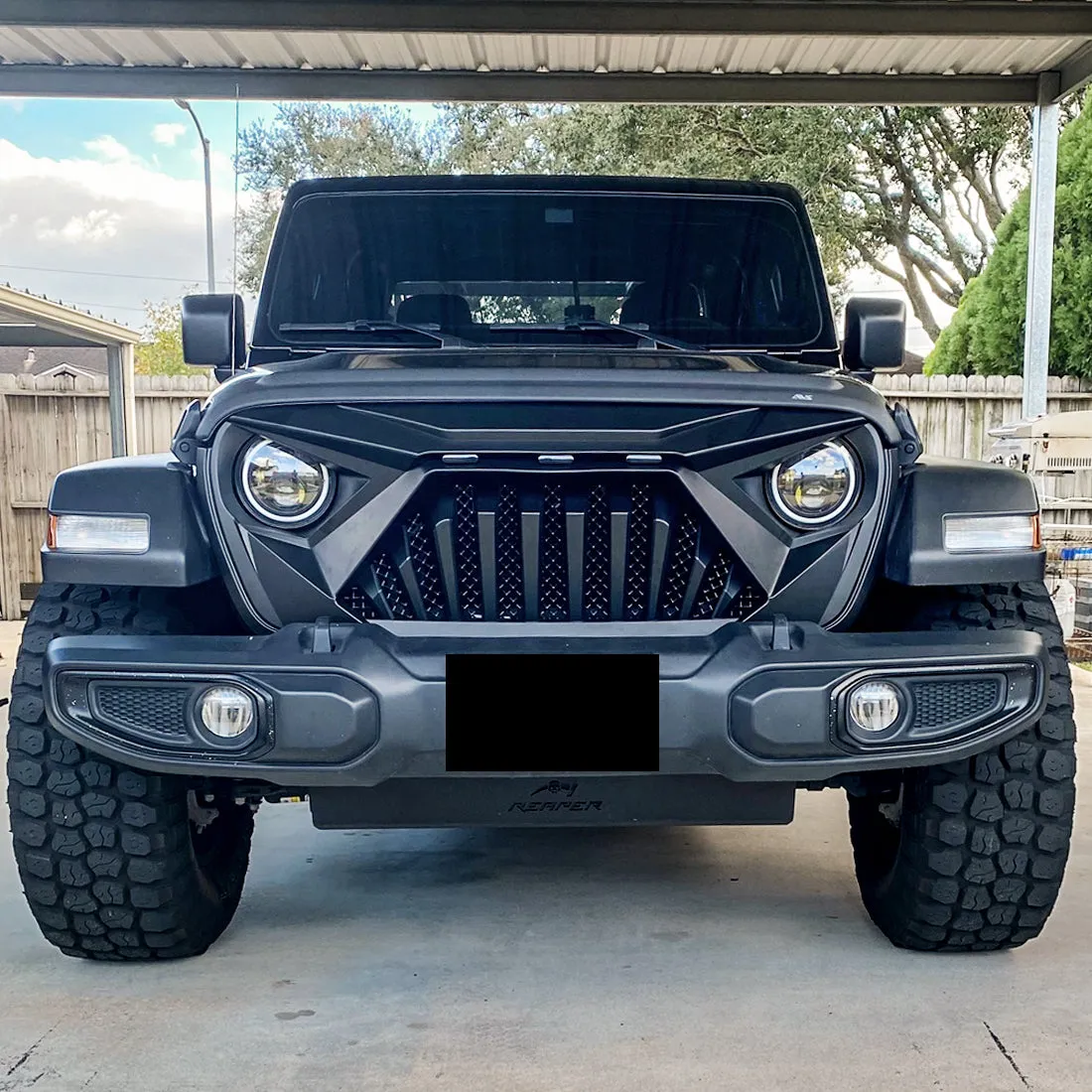 Front Goliath Grille W/Amber LED Running Light - Matte Black For 18+ Jeep Wrangler JL & Gladiator JT product image