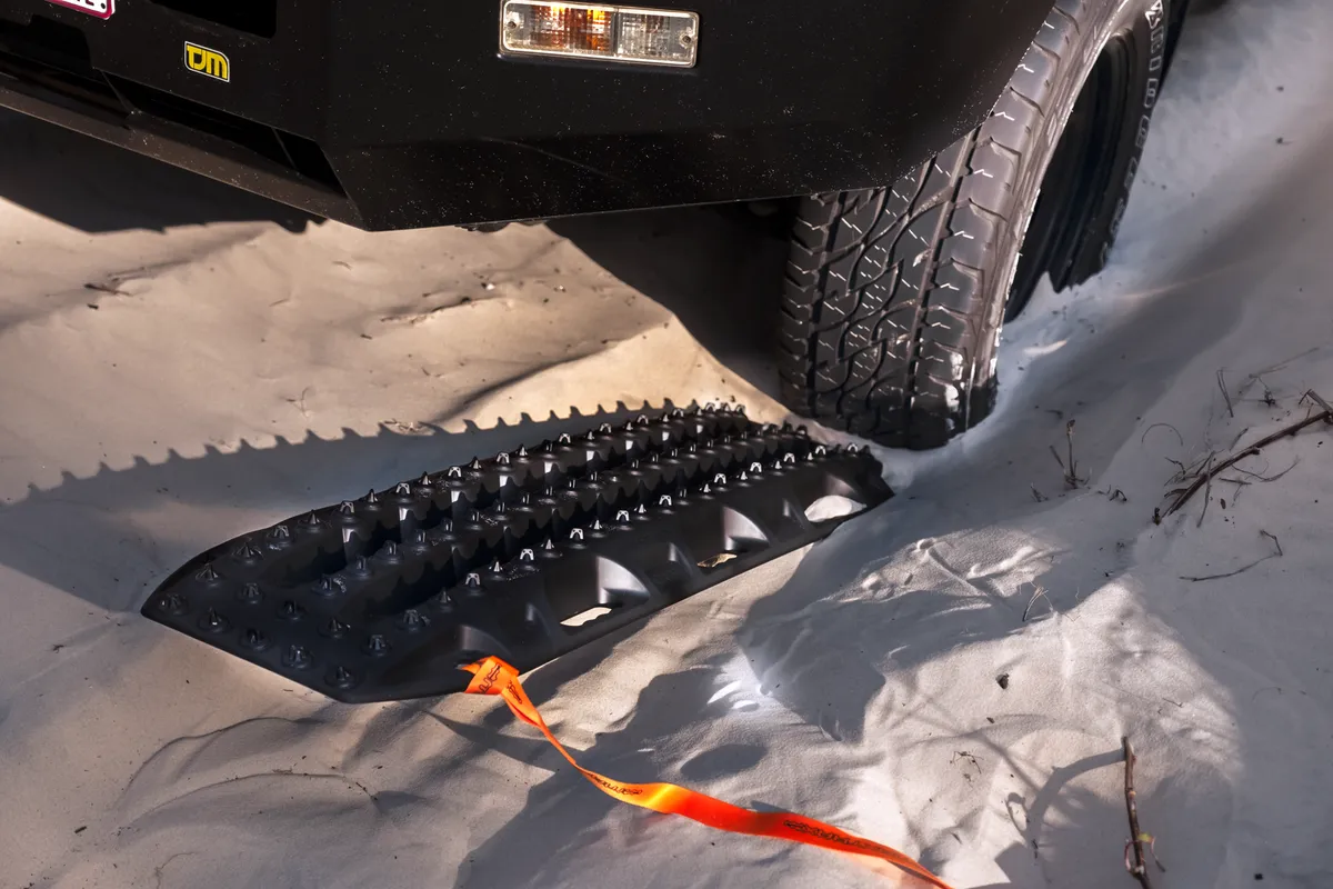 MAXTRAX Xtreme Recovery Tracks - Stealth Black product image