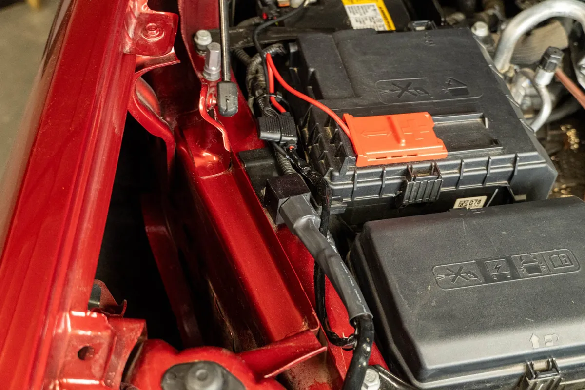 DV8 Offroad 60 AMP Wire Harness w/ Switch & DTP Connector product image