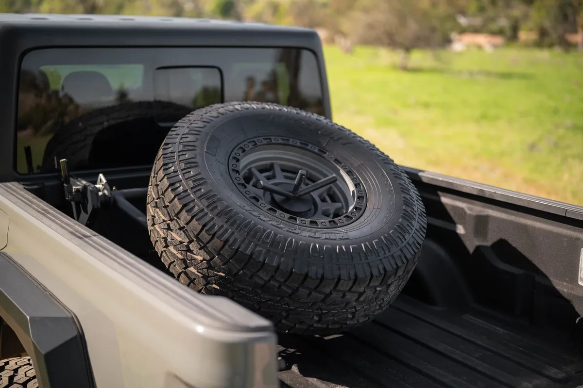 DV8 2020-2025 Jeep Gladiator JT DV8 Offroad Adjustable In-Bed Tire Carrier product image