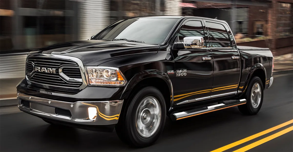 OCTA Series Nerf Bar; Aluminum; Premium Chrome Finish; product image