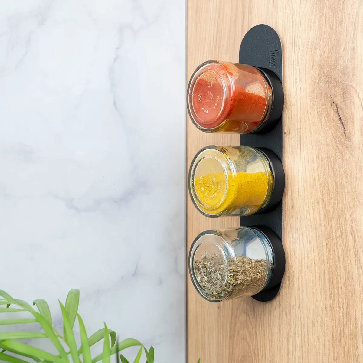 Magnetic Deli Jars Black & Classy 125 ml Including Black Ledge product image