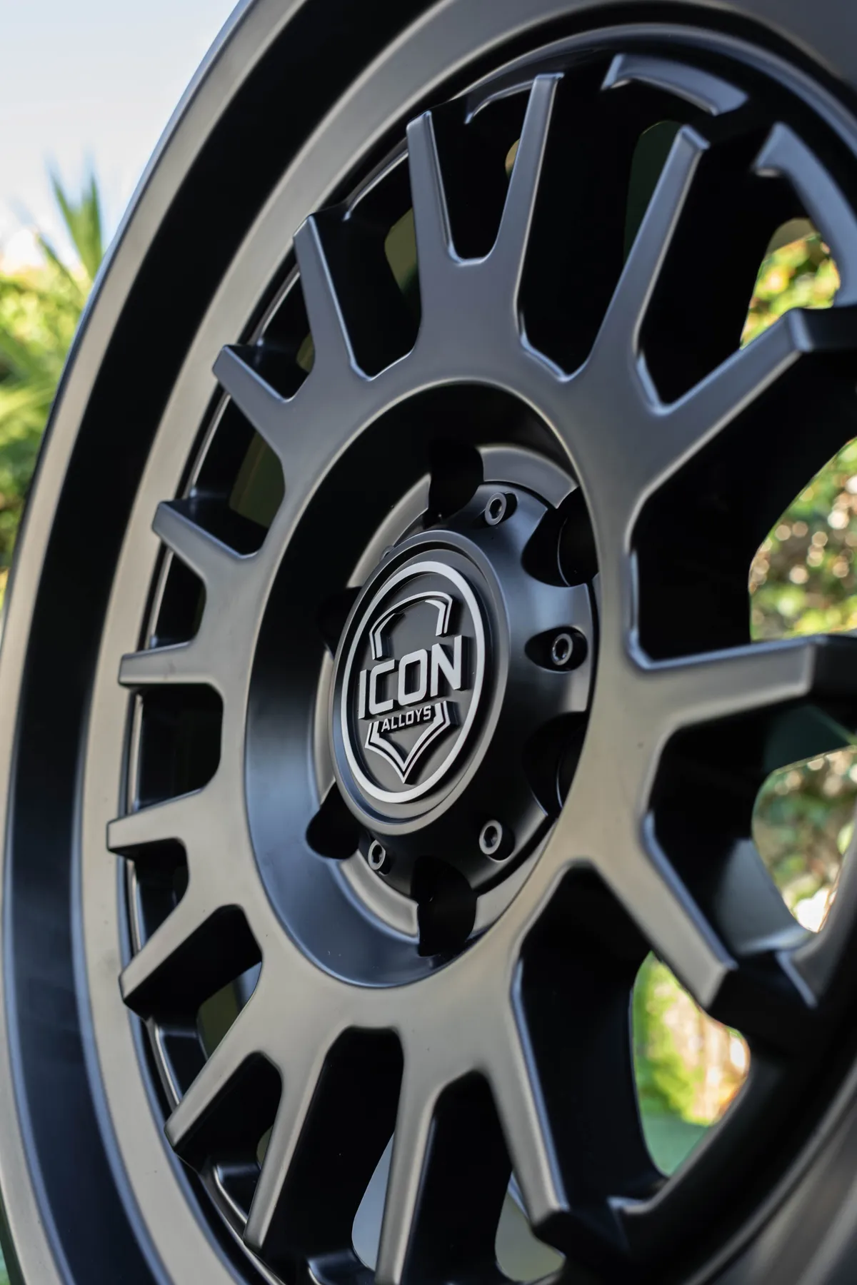 ICON Vehicle Dynamics Icon Alloys Anza Satin Black - 17 x 8.5 / 6 x 5.5 / 25mm / 5.75 bs - 8217859057sb