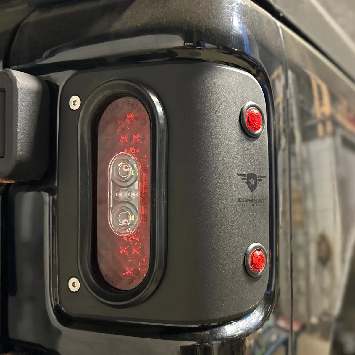 Combat Off Road 18c Wrangler Jl/Jlu Tail Gunner LED Tail Lights Black