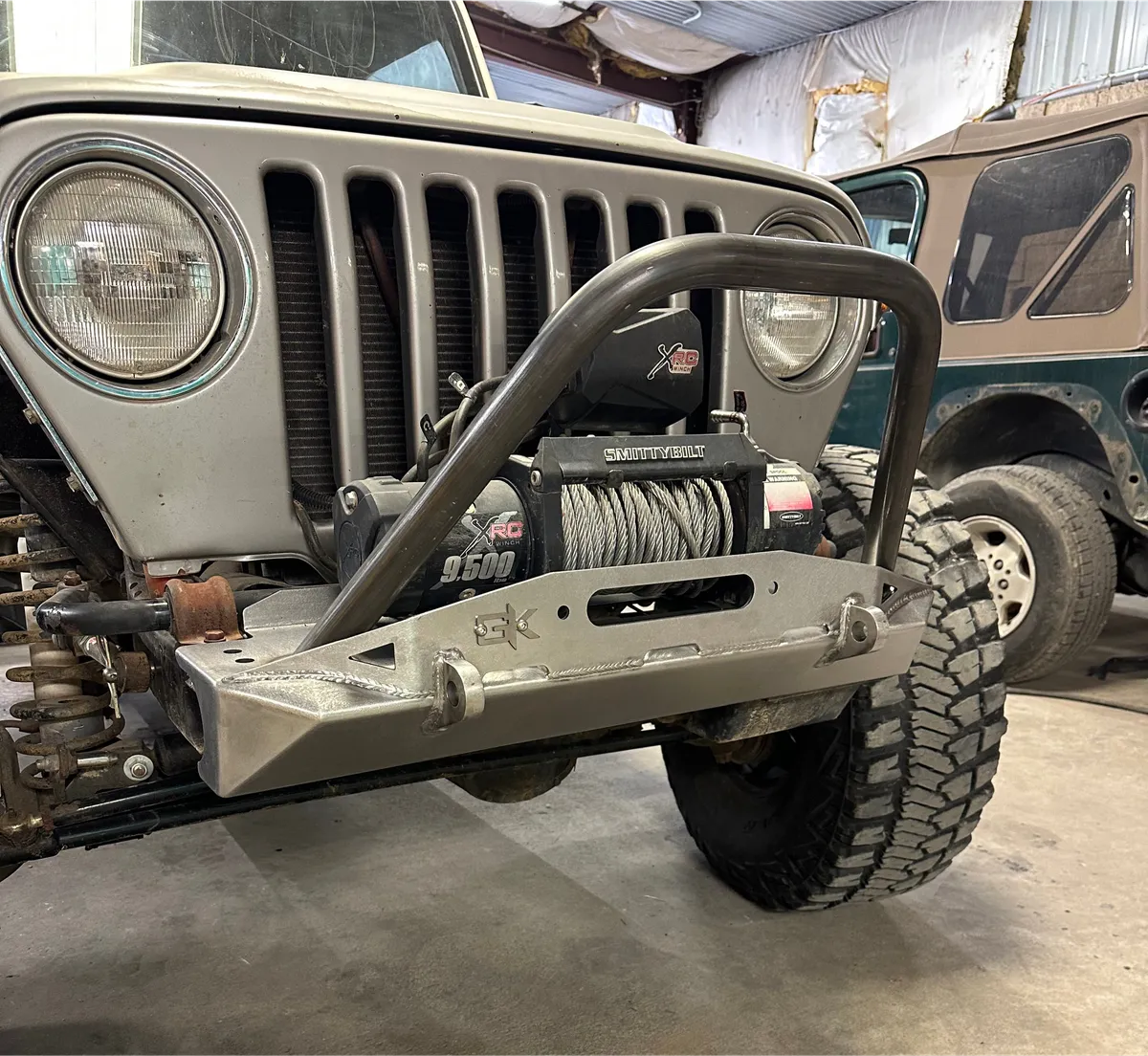 Front Diamond Series Stubby Bumper for Jeep TJ Wrangler (97-06) product image