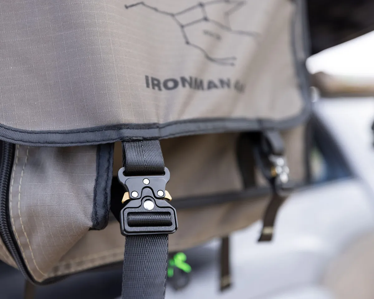 Irtt0078 - Ursa 1300 ABS Hard Top t product image