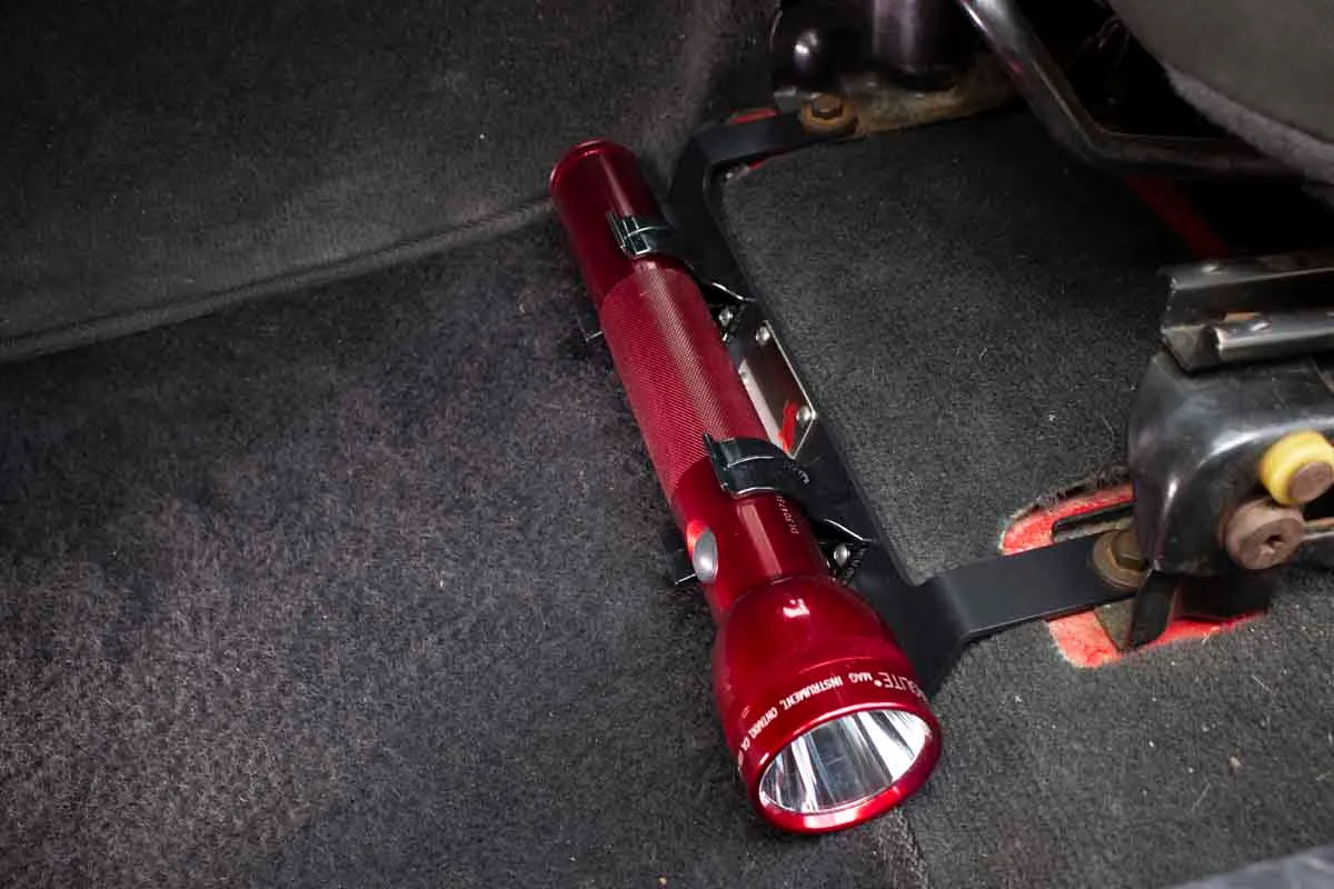 Fishbone Offroad 1997-2006 Jeep Wrangler TJ & Wrangler Unlimited LJ Front Seat Flashlight Mount FB25106 product image