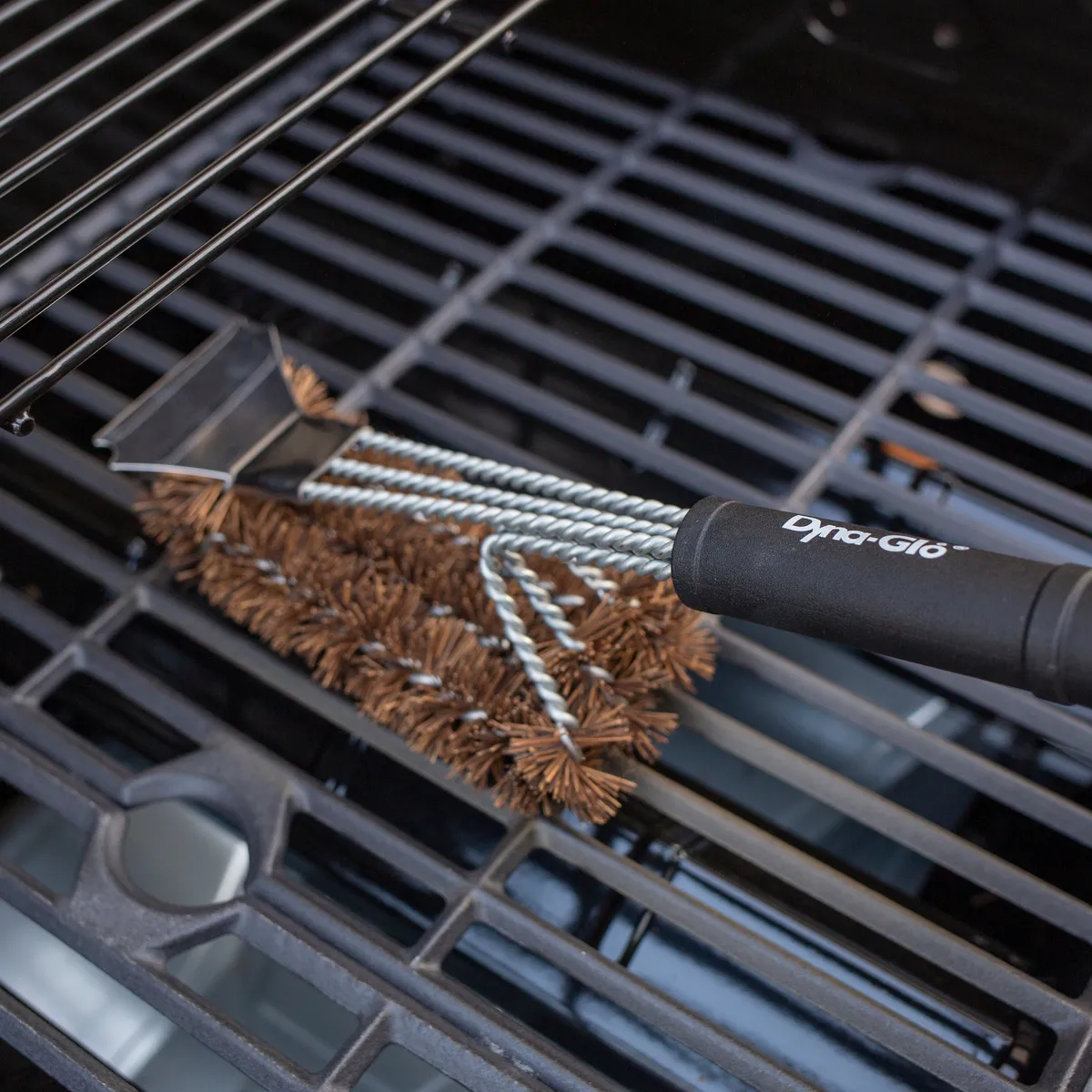 18in Grill Brush With Palmyra Bristles And Stainless Steel Scraper product image