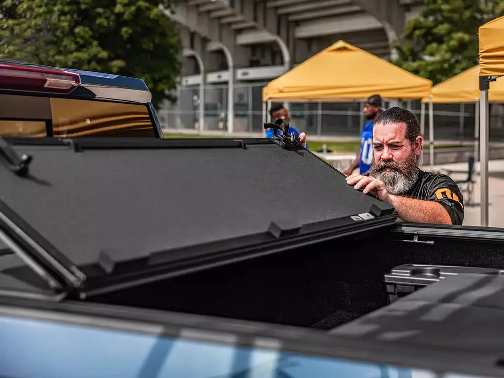 1522 Colorado/Canyon Std/Ext Cab 6ft Bakflip g2 Tonneau Cover product image