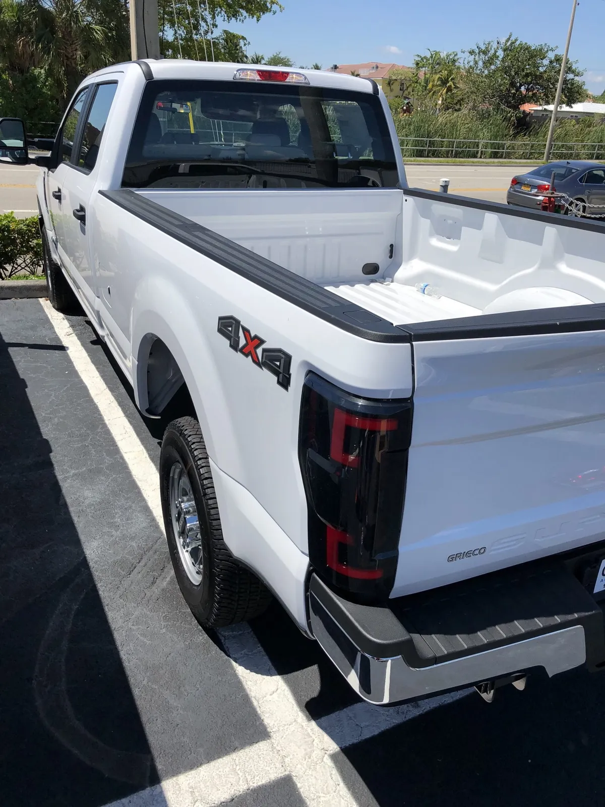 Ford Superduty F250350450550 17-19 Replaces OEM LED Style Tail Lights With Blis Blind Spot Warning System Oled Tail product image