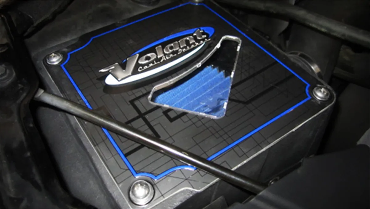 Cold Air Intake Kit; Incl. Closed Filter Box/Air Duct/DryTech 3D Synthetic Filter/Connectors/Clamps; product image