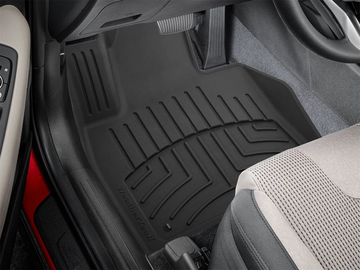 Black Front FloorLiner HP FOR Hyundai Santa Fe 2021 + product image