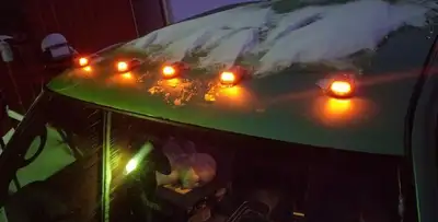 Race Sport Jeep Cherokee Lopro Wireless Solar-Powered Truck Cab Amber LED Light 5-Piece Roof System - no Drilling, no Holes, no Wiring