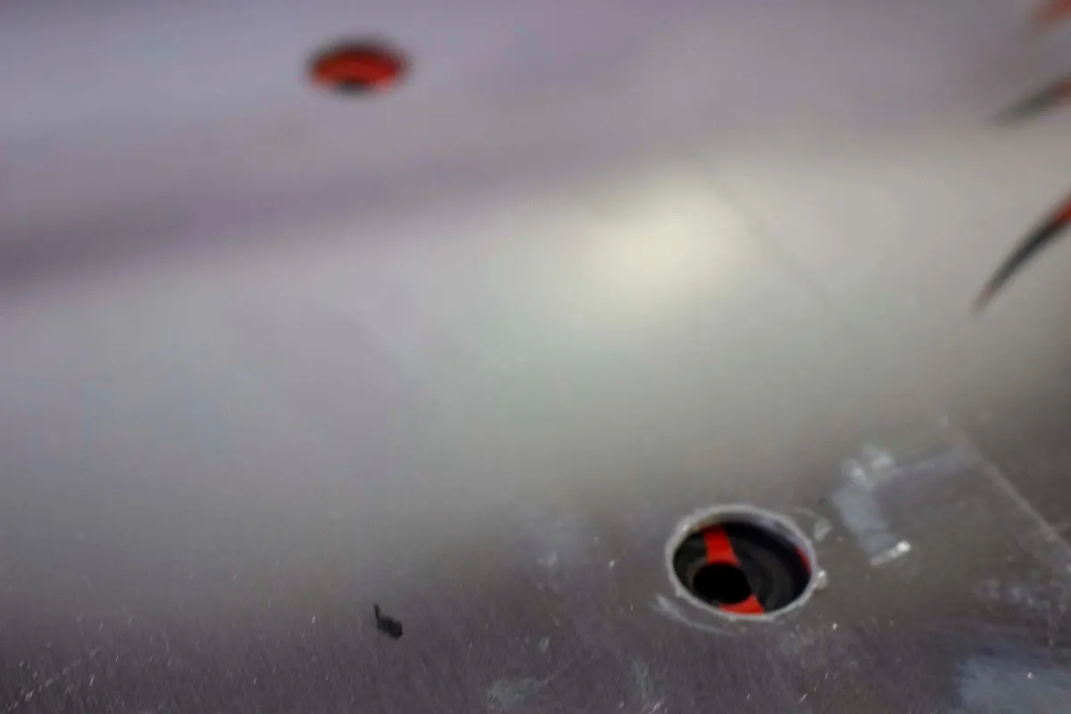 200712 Wrangler Fishbone JK Hood Louver (0712)black Black Powder Coat product image