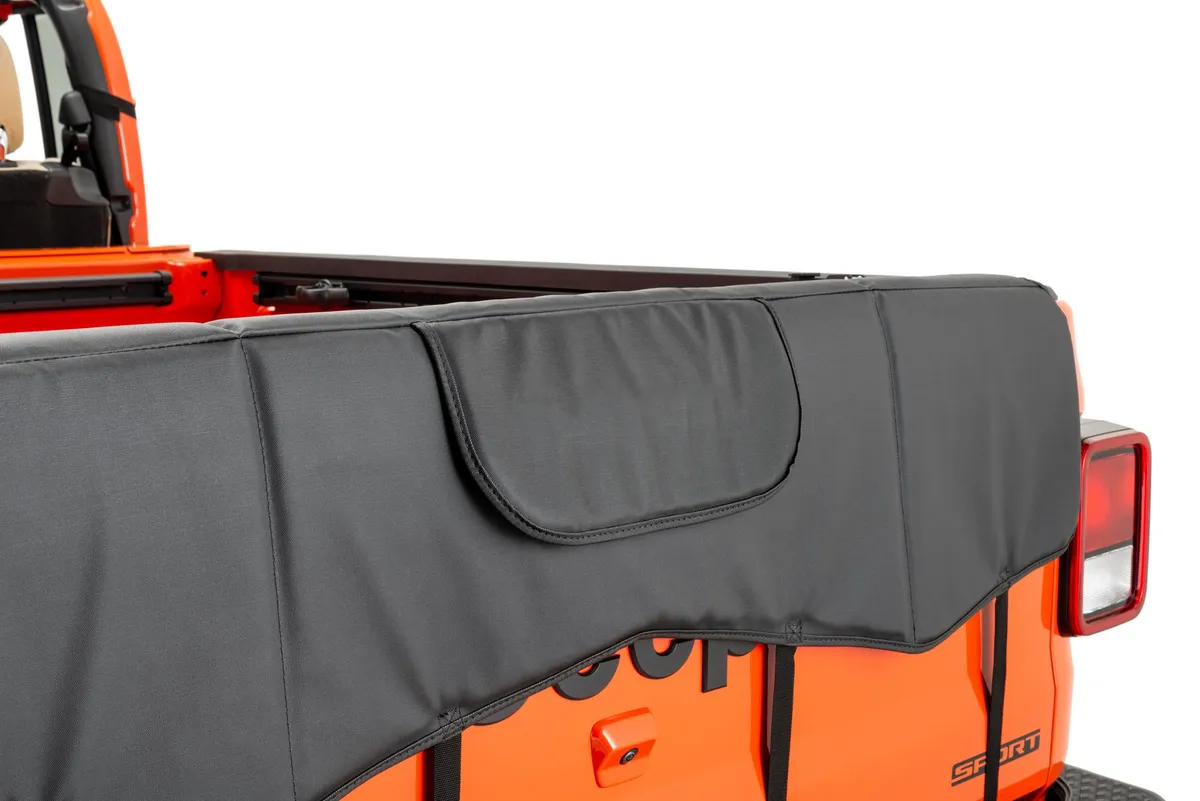 Tailgate Bike Pad 2020-2024 Jeep JT Gladiator Black Diamond MasterTop product image