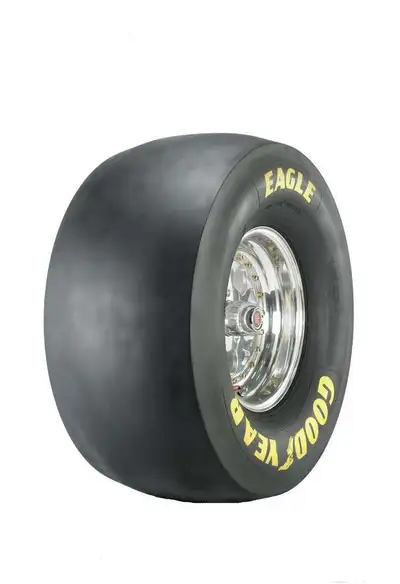 Goodyear 32.0/14.5-15 Drag Slick