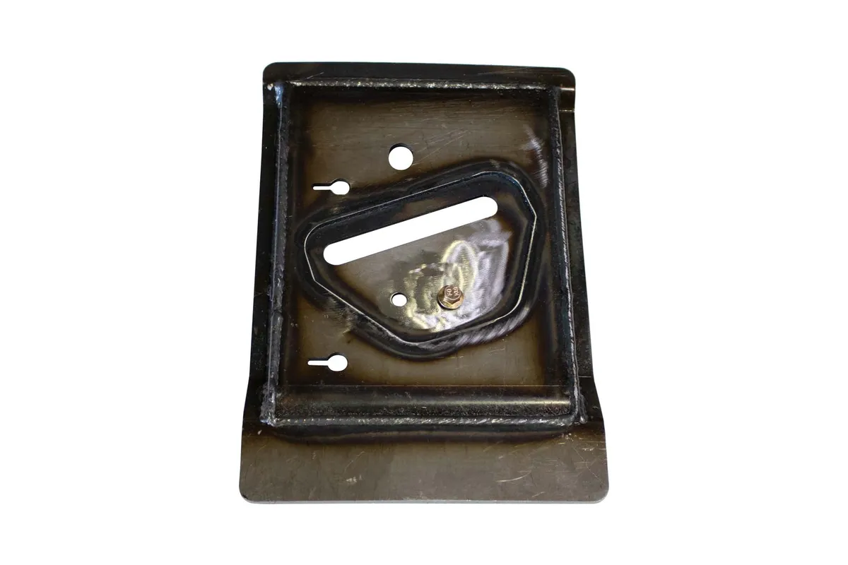 Rust Buster 2011-2018 Chevy Silverado 2500hd 3500hd Single Rear Wheels Gmc Sierra 2500hd 3500hd Single Rear Wheels - Fits All Cab And Bed Configurations Spare Tire Plate Rb7837 product image