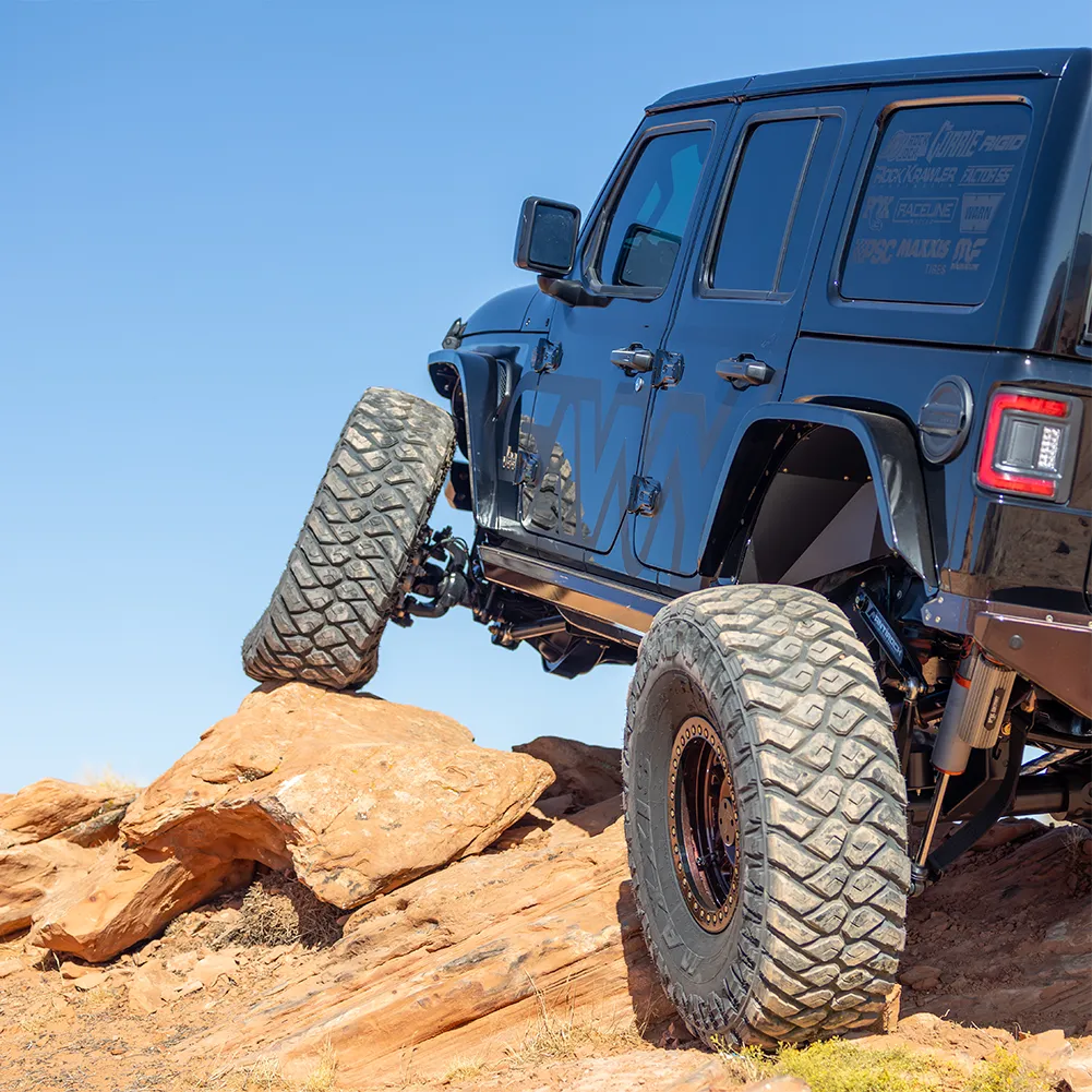 18c Wrangler Bolt On Slider Kit Raw product image