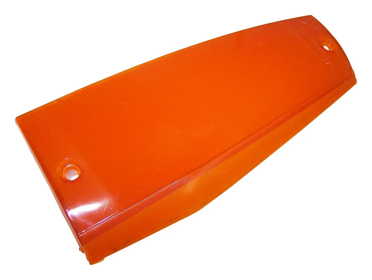Crown Automotive Jeep Replacement 56000638 Right Side Marker Lamp for 1984-96 Jeep XJ Cherokee, MJ Comanche (Export), Amber product image