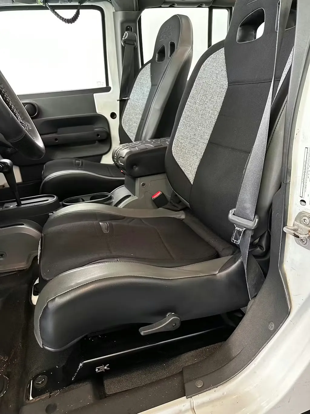 "Big and Tall" Seat Lowering Brackets for Jeep TJ Wrangler product image