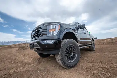 ReadyLift 6'' Big Lift With Falcon 1.1 Rear Shocks 2021-2023 Ford F-150