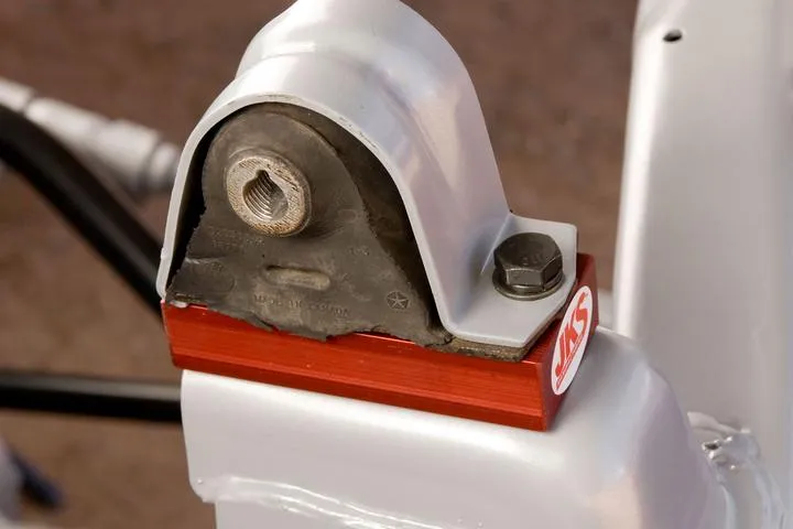 8706 1in Rize Budget Motor Mount Lift Kit For TJ or YJ Using 2.5l 4.2l or 4.0l product image