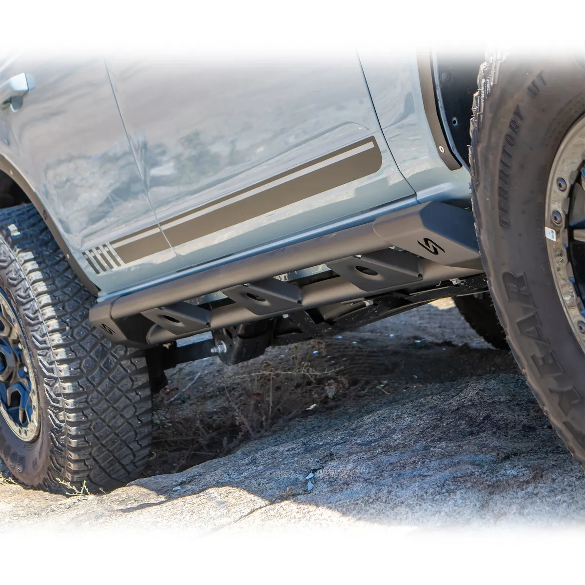 21c Ford Bronco Rock Sliders 4dr product image