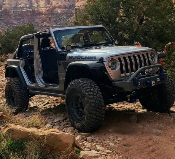 Motobilt Crusher HD Front Bumper w/ Tube Bull Bar - Bare - JT/JL product image