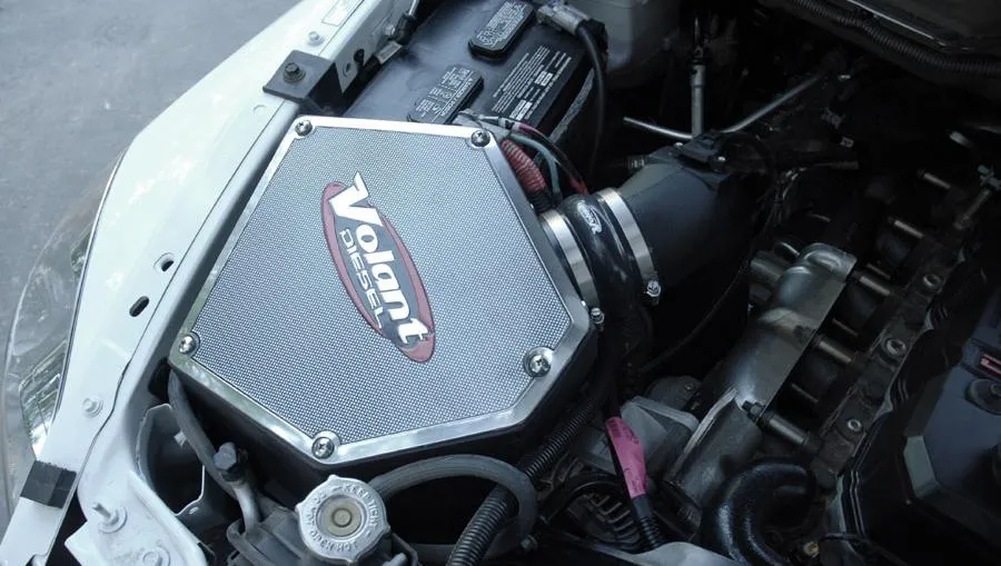 Cold Air Intake Kit; Incl. Closed Filter Box/Air Duct/PowerCore® Filter/Connectors/Clamps; product image