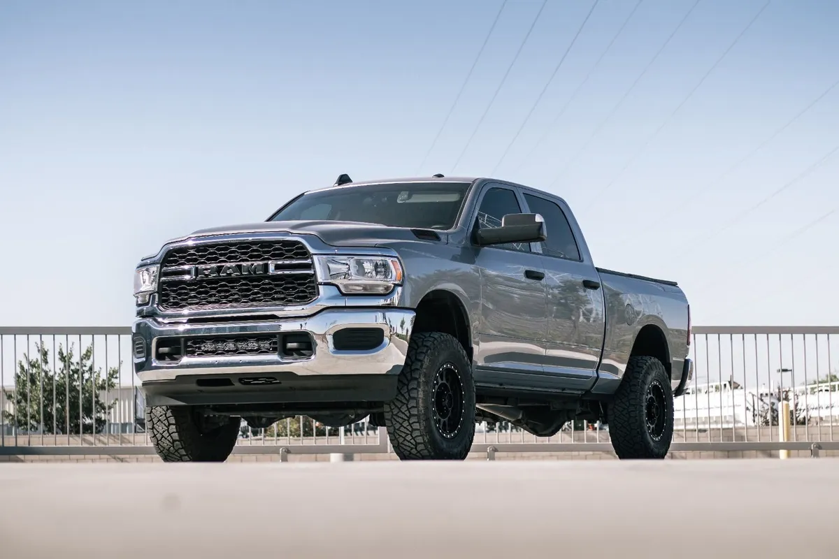 Cognito 3-Inch Performance Leveling Kit With Fox PS 2.0 IFP Shocks for 14-21 Dodge RAM 2500 4WD product image