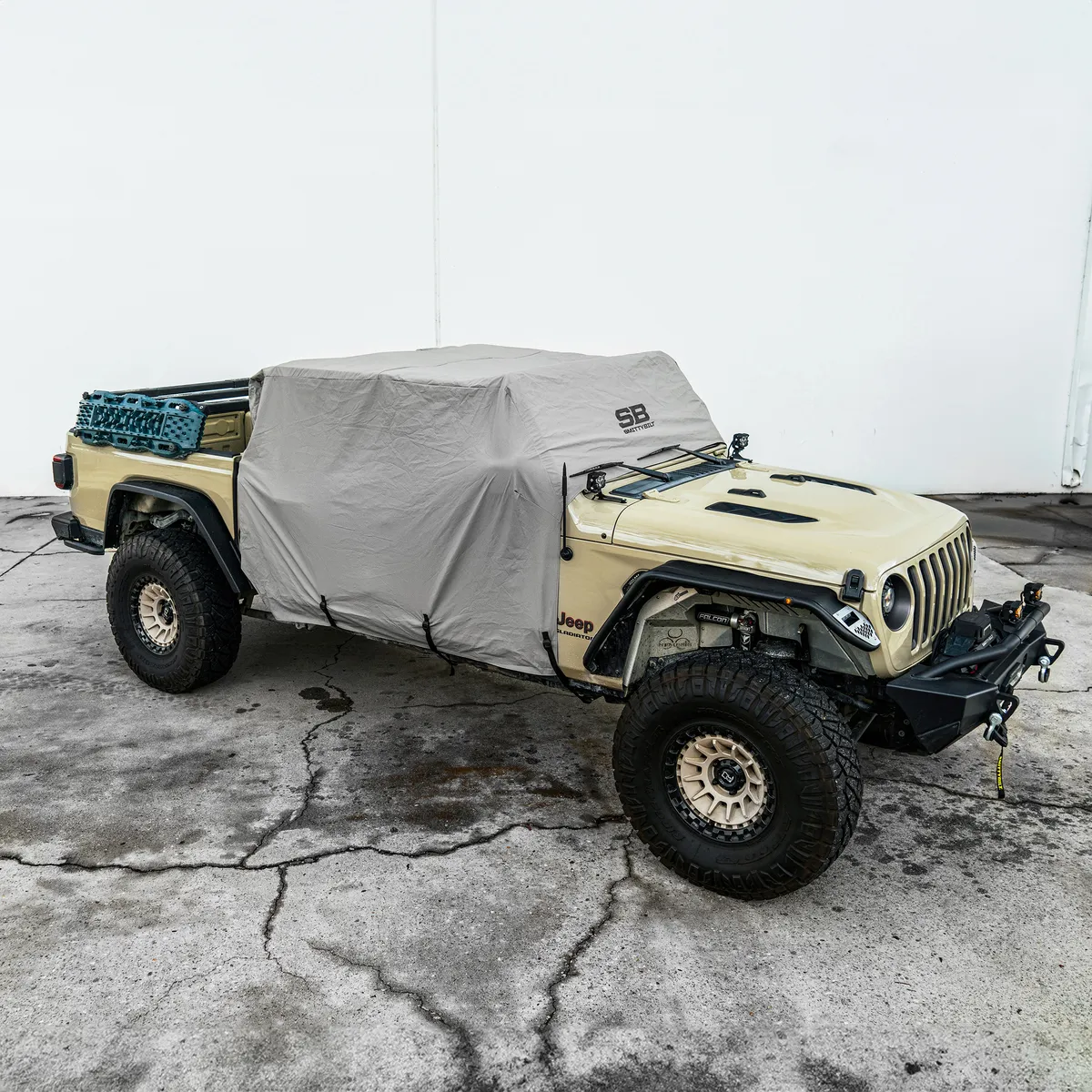 Smittybilt 19c Gladiator Cab Cover With Door Flaps