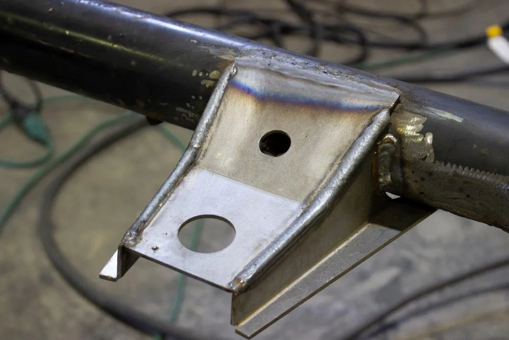 8795 Wrangler Front Center Body Mount product image