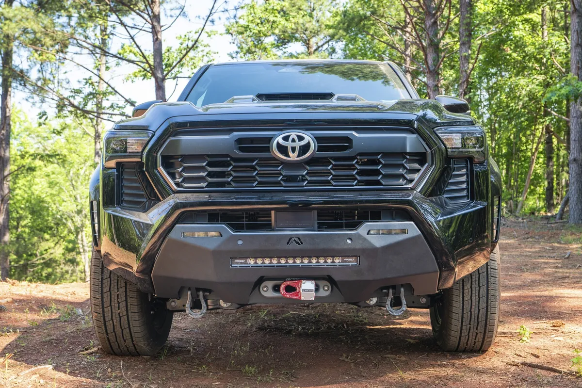 Toyota Tacoma Winch Mount w/ No Guard 2024-2025 product image