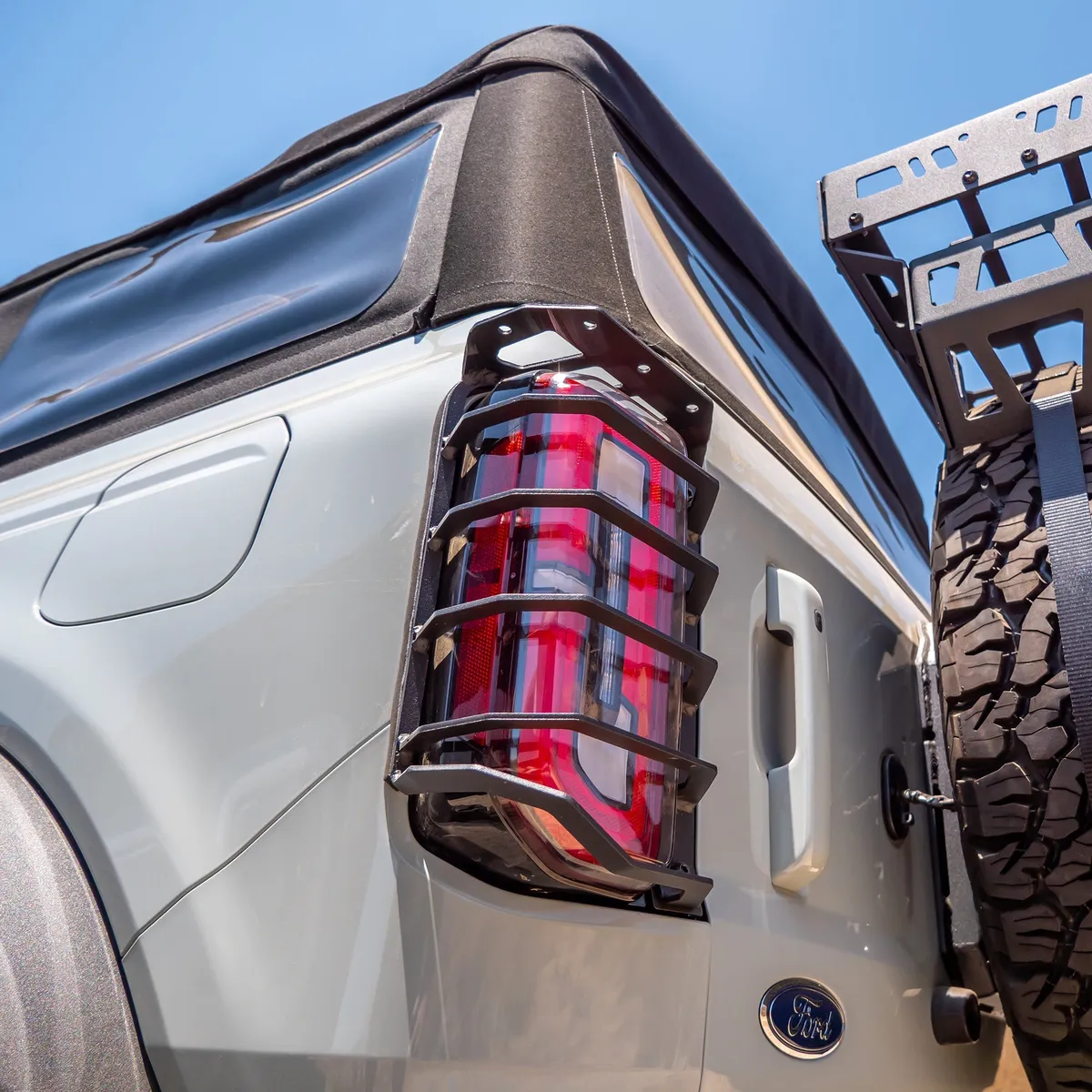 21c Bronco (Excludes Raptor) Rear Tail Light Guards product image