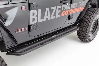 Go Rhino Go Rhino DS4926T - Dominator Xtreme DS SideSteps With Mounting Bracket Kit - Textured Black