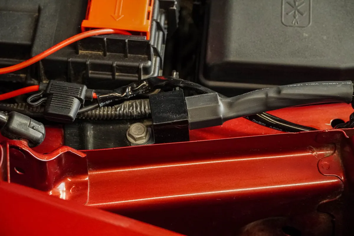 DV8 Offroad 60 AMP Wire Harness w/ Switch & DTP Connector product image