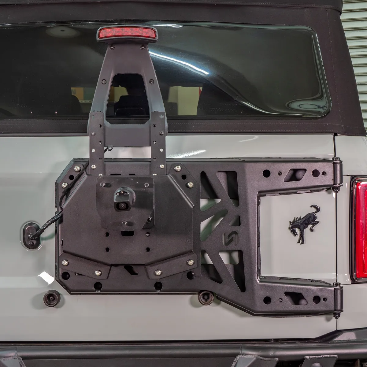 2021-2026 Ford Bronco Adjustable Tire CarrierÂ & Camera Mount product image
