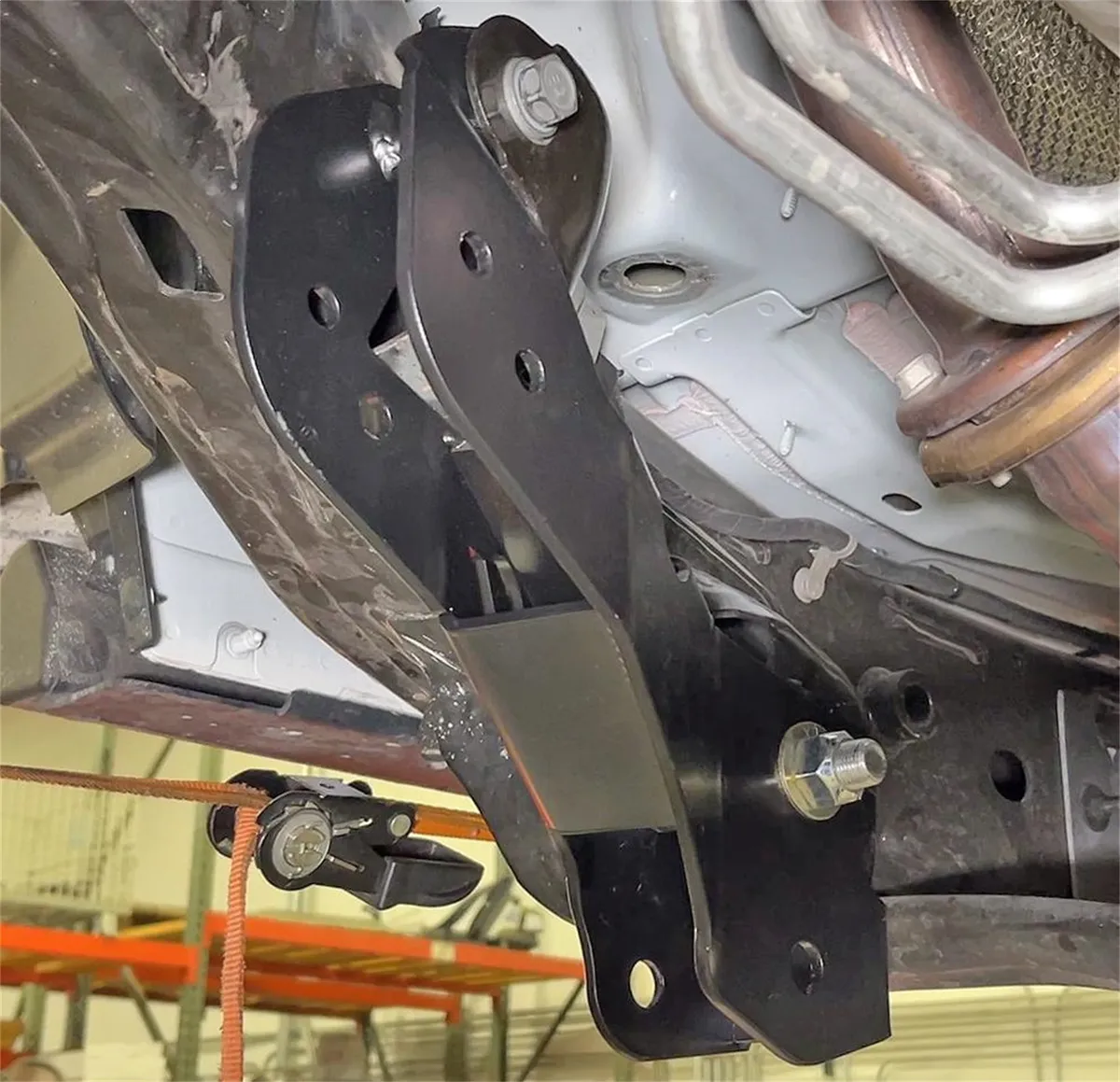 18c Wrangler/20c Gladiator Geometry Correction Frame Brackets For Front Contro product image