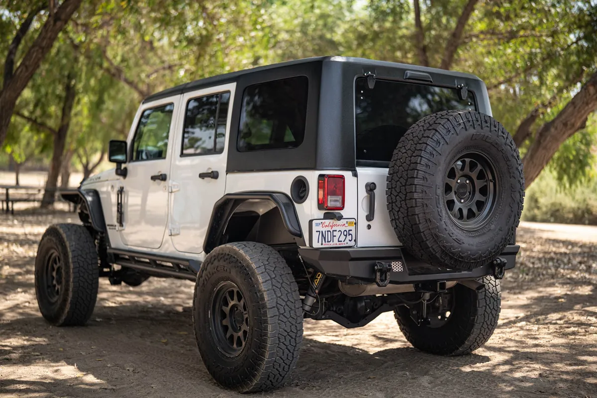 0718 Wrangler 4DR 2pc Hard Top(Square Back)(Factory Style)(No Deforst no Wiper) product image