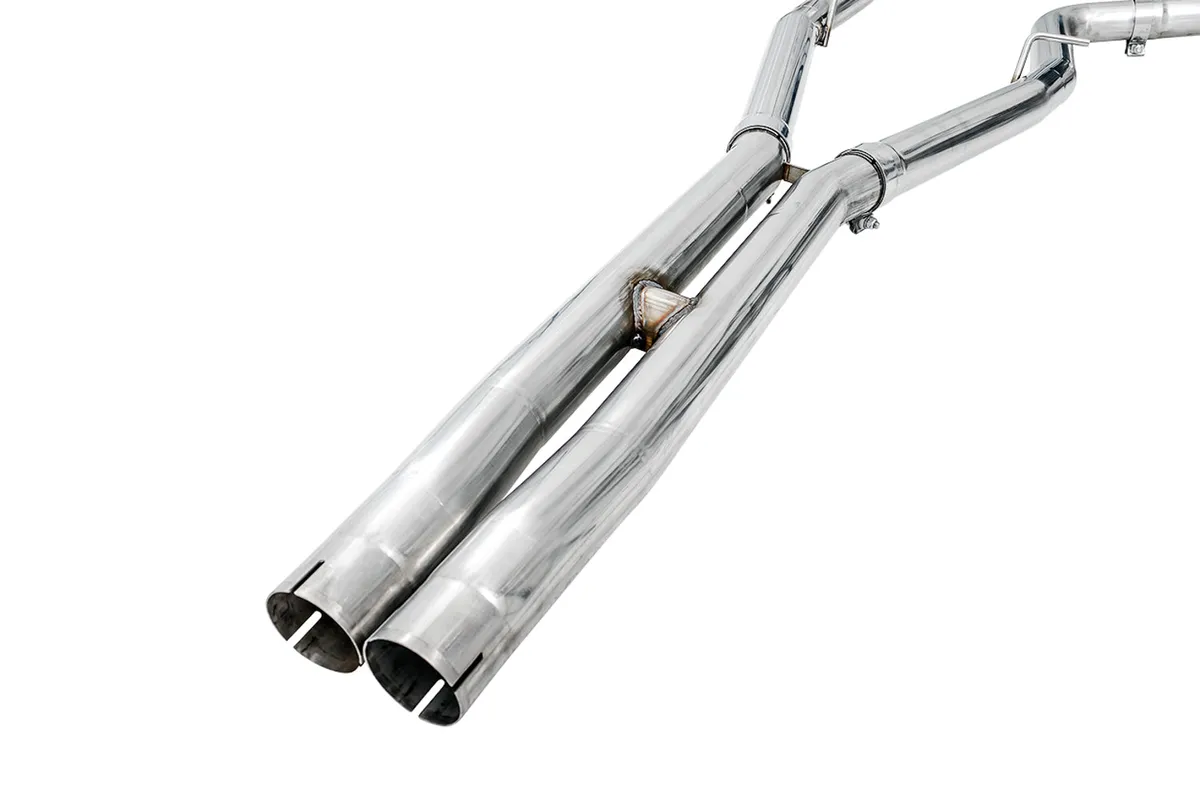 AWE Touring Edition Exhaust for 15+ Charger 6.4 6.2 SC - Non-Resonated - Diamond Black Tips product image
