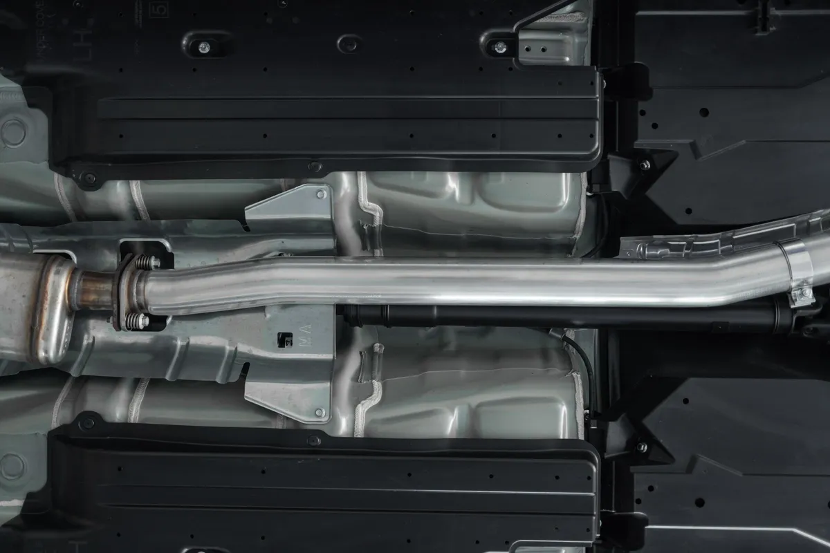 Armor Pro Cat Back Exhaust System; 3 in.; Quad Split Rear Exit; T304 Stainless Steel; Incl. 3.5 in. OD Dual Out Carbon Fiber Tips; product image