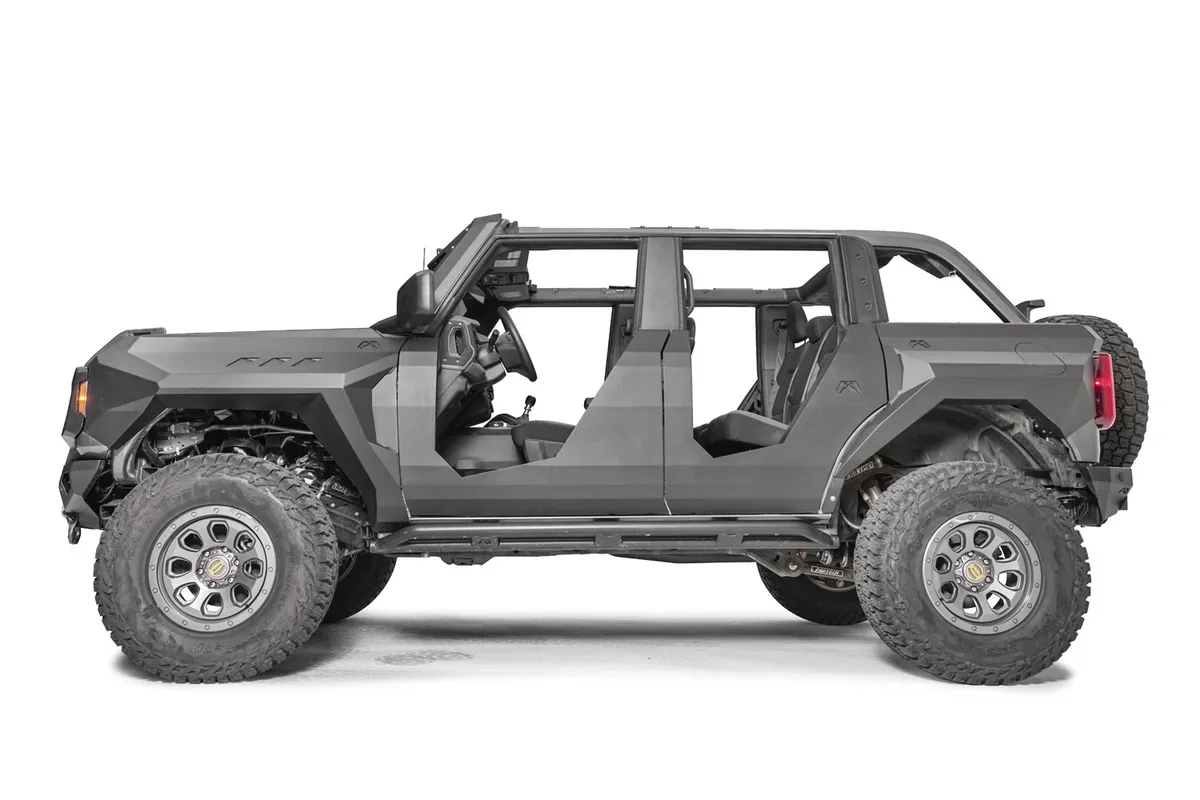 21c Bronco 4 Door Front Fenders Matte Black product image