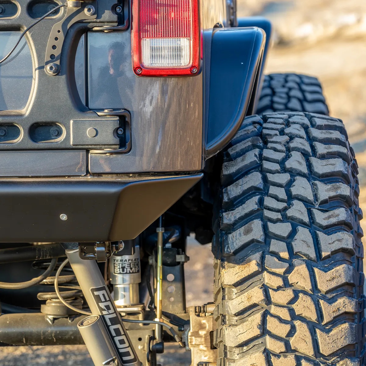 0718 Wrangler Legacy Rear Bumper Kit Raw product image