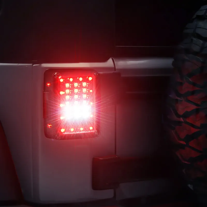 "Jeep JK 7"" Headlights, 4"" Fog Lamps, Front Turn Signals, Fender Turn Signals & Taillights" product image