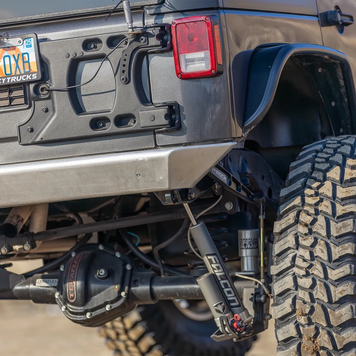 0718 Wrangler Legacy Rear Bumper Kit Raw product image