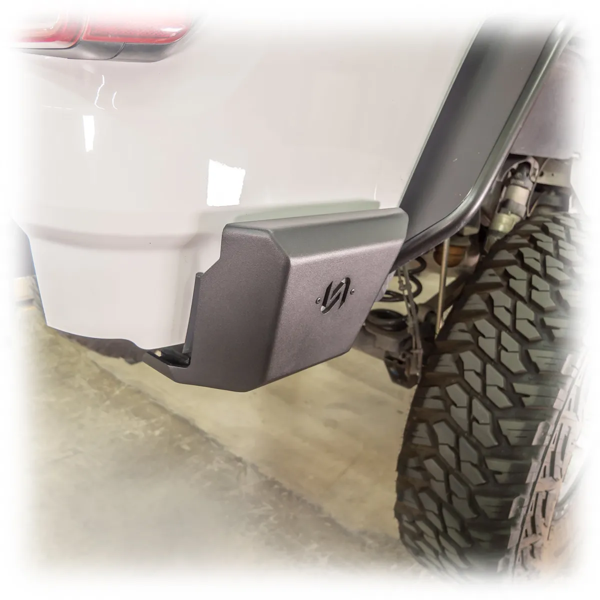 Turn Offroad Corner Guards - Rear - JT product image