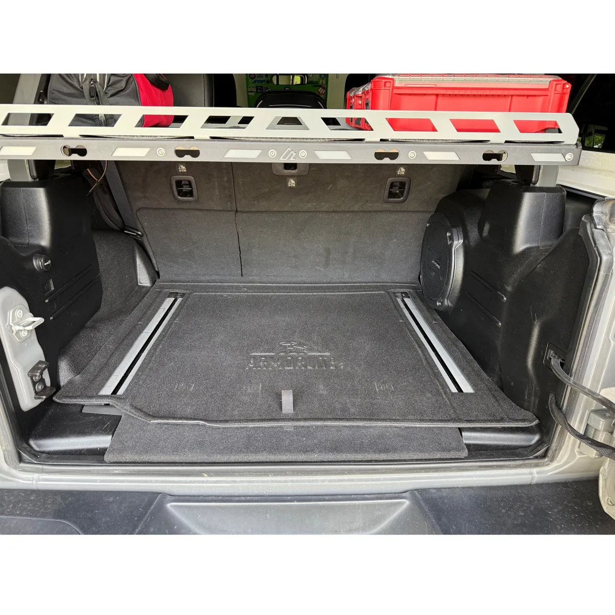 18-Current Jlu 4DR Rear Cargo Mat With Subwoofer Mesa Smoke product image