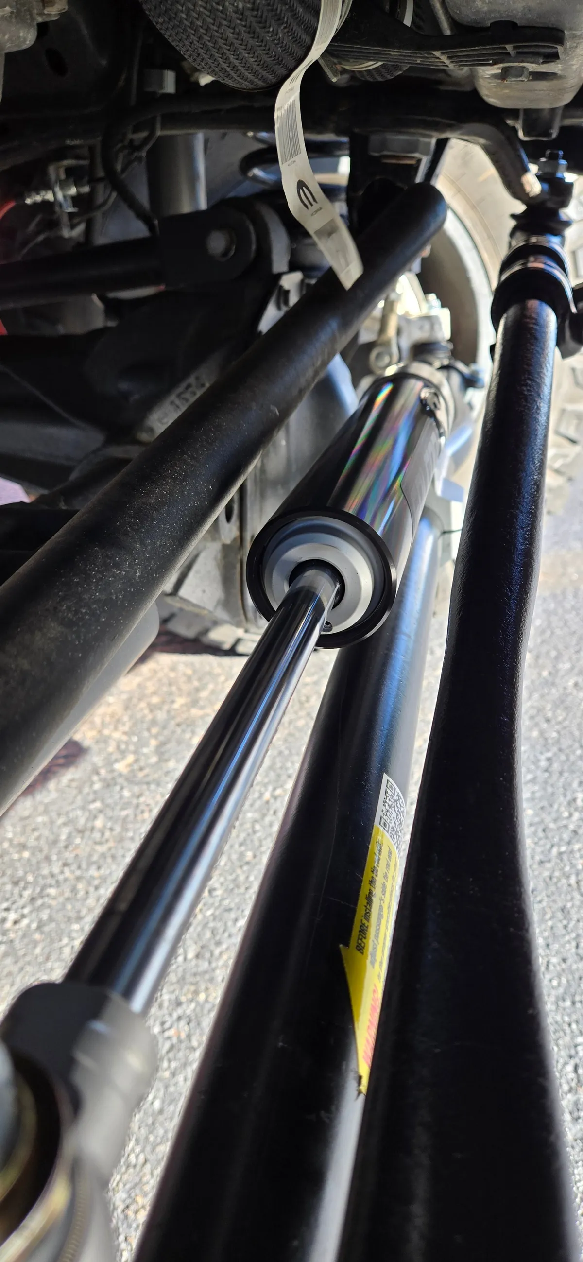 Falcon Nexus EF 2.2 Fast Adjust Steering Stabilizer, JL/JT/JK – 1-5/8" HD TIE ROD product image