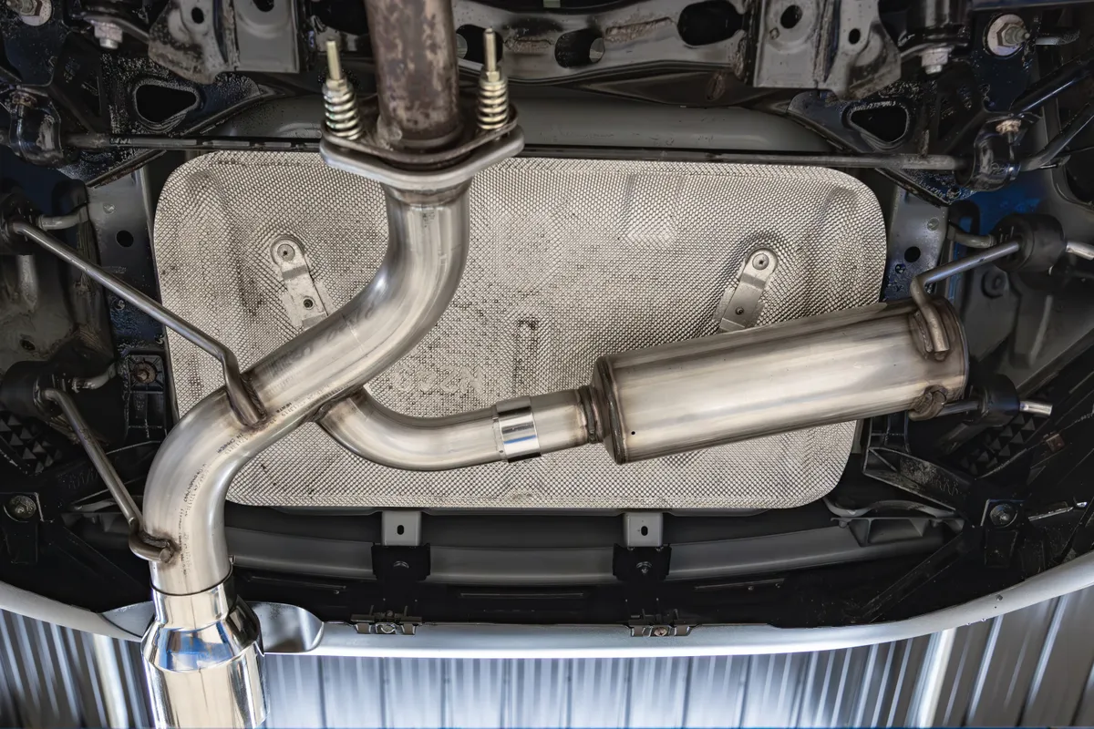 16-Up Mazda MX-5 Miata 2.0L, Armor Lite Aluminized Steel 2.5-Inch Axle-Back with Polished Tip MBRP product image