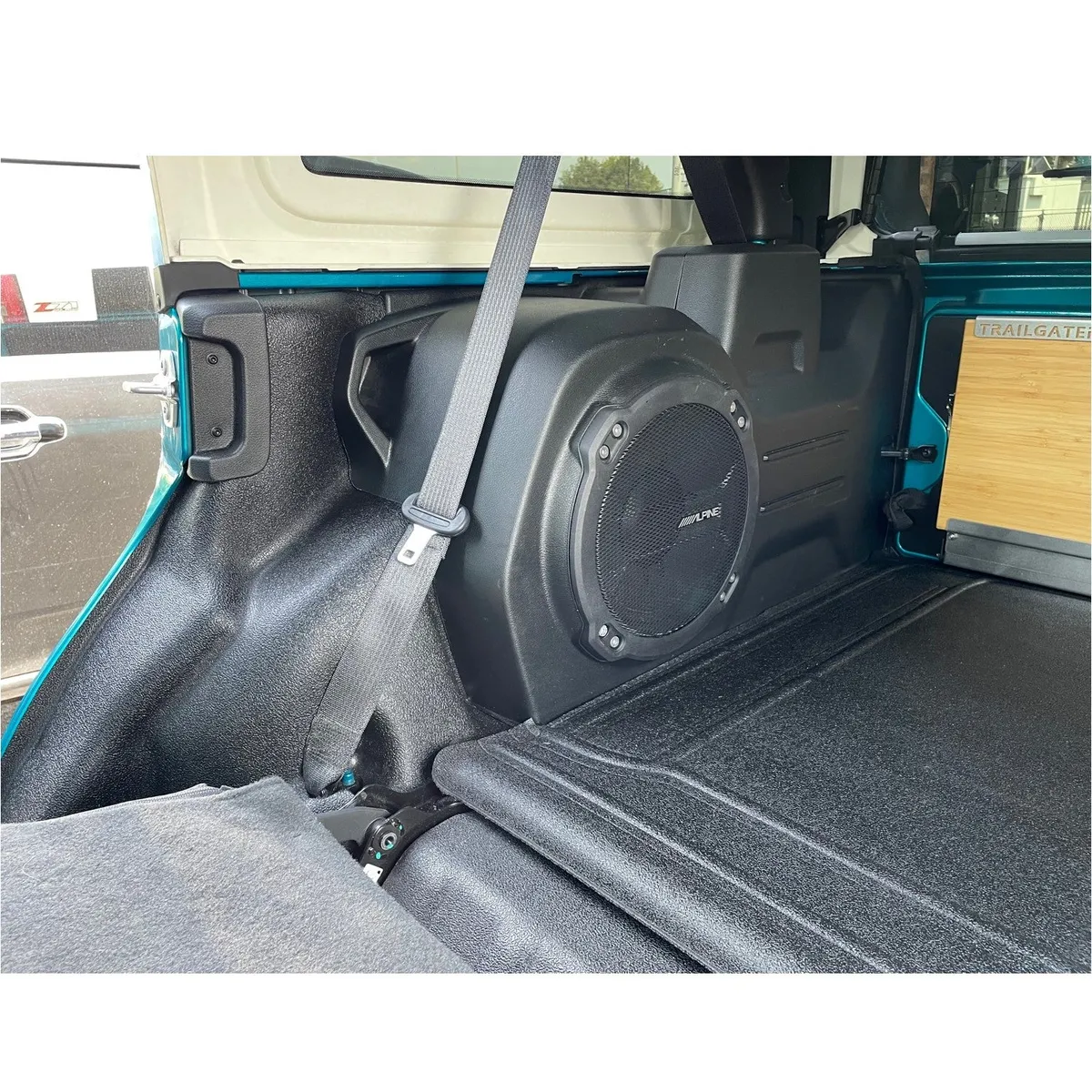 18-23 JLU 4DR cargo set cargo mat closeout wheelhouse covers WITH subwoofer mesa smoke product image